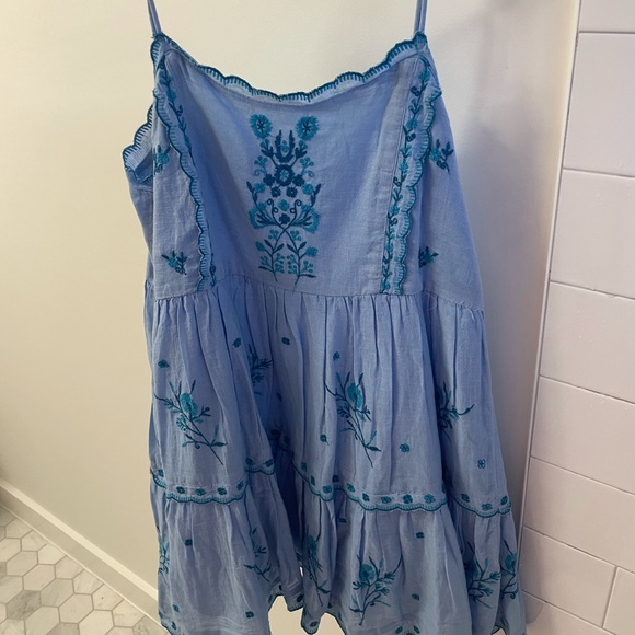 Urban Outfitters Dress - Picture 3 of 4